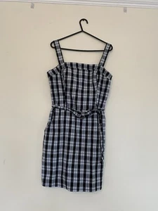 Woman’s Hollister Dress Size M - Picture 1 of 9