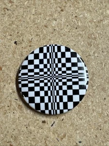 DE COLECCIÓN POP ART 1.25" INSIGNIA BOTÓN PINBACK PIN PUNK NEW WAVE AÑOS 60 MOD SKA - Imagen 1 de 2