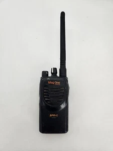 Motorola Mag One BPR40 Two-Way Radio VHF 150-174 MHz AAH84KDS8AA1AN Bad Battery - Picture 1 of 8