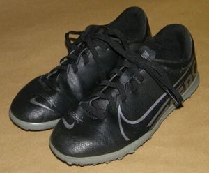 Nike Sneaker Modell Merc Youth Größe 4 - Bild 1 von 11