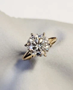 4.00 Carat Solitaire Moissanite Ring in 14K Gold (Charles & Colvard) - Picture 1 of 6
