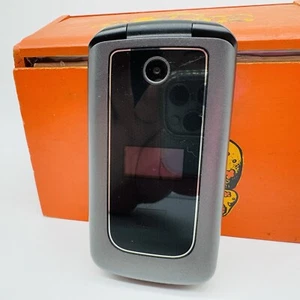 Teléfono celular ZTE Cymbal Z233VL plateado y negro con cámara abatible - Imagen 1 de 7