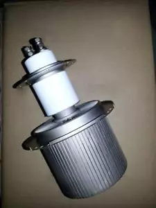 1PCS FU7085F/7T85BR 5000W vacuum tube High frequency machine oscillator tube - Zdjęcie 1 z 2
