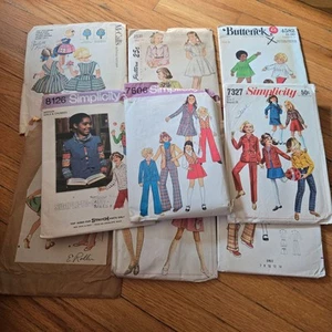 Vintage Kinder Schnittmuster Konvolut 40er - 80er Jahre Bluse, Schürze, Hose ungeprüft - Bild 1 von 5