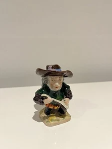 Antique Porcelain Gnome Hunchback Musician Saxony 19th Century Signature N Crown - Zdjęcie 1 z 8