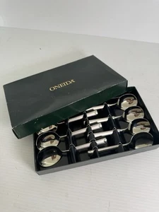 Vintage Oneida 18/10 Stainless Steel Spoon Set - Foto 1 di 3