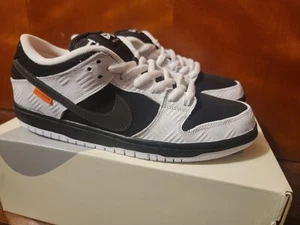 Nike SB Dunk Low x TightBooth Size 11m - Picture 1 of 8