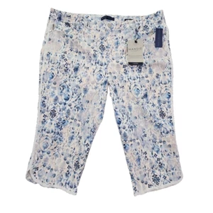Bandolino Mandie Capri Pants Women's Size 22W (W44 L20) Blue Floral New With Tag - Picture 1 of 21