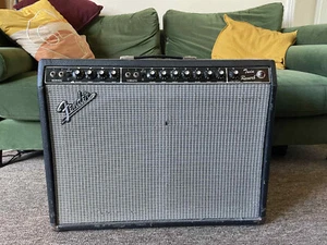 Vintage Fender Twin Reverb Valve Amplifier – 1981 - Picture 1 of 7