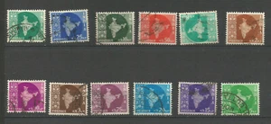 Inde 1957/63 carte de l'Inde 12 timbres oblitérés /TR4946 - Picture 1 of 1