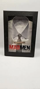 Mad Men: Staffel 2 (DVD, 2008) seltenes Krawattenclip-Geschenkset - Bild 1 von 4