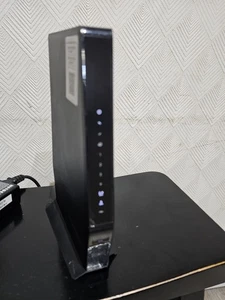 NETGEAR Nighthawk CAX30 AX2700 - Imagen 1 de 11