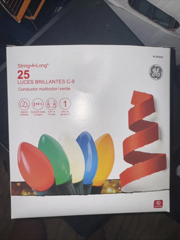 25 GE Cuerda Navidad Multicolor C-9 Bombilla Grande Incandescente Luces de Vacaciones NUEVO Foto 1 de 1