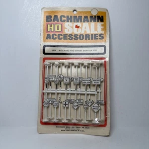 Bachmann HO Scale 24 Piece Railroad And Street Signs Model Train #2304 NEW - Picture 1 of 3