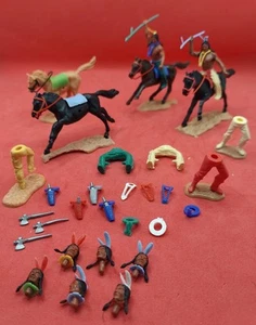 4 Timpo Wild West 1970s Horses 2 Mounted Red Indian Soldiers & Weapons Heads etc - Picture 1 of 15