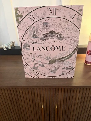 Lancôme 2025 Advent Calendar   -  24 Gifts - $675 Retail Value NEW - Image 1 of 2