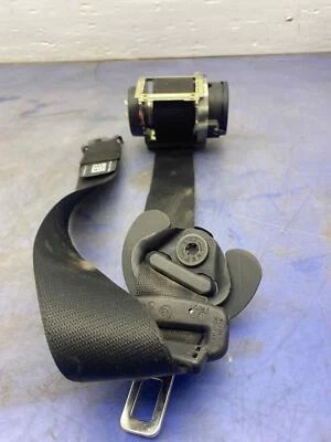 2011 - 2016 BMW 550I F10 OEM FRONT RIGHT SEAT BELT RETRACTOR | BLACK 618120800 - Imagem 1 de 4
