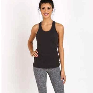 NWT Beyond Women's Yoga Classic Racerback Tank XS Black - Picture 1 of 8
