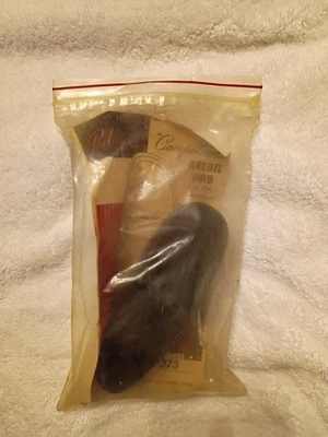 NOS PACHMAYR MEDIUM BROWN RECOIL PAD P375 WITH SCREWS - Image 1 of 2