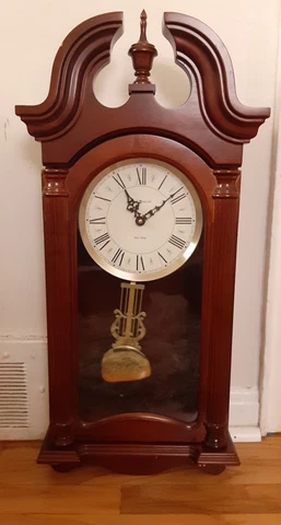 HOWARD MILLER Everett 625-253 Wall Clock Windsor Cherry / Keeps Time, No Chime Cover