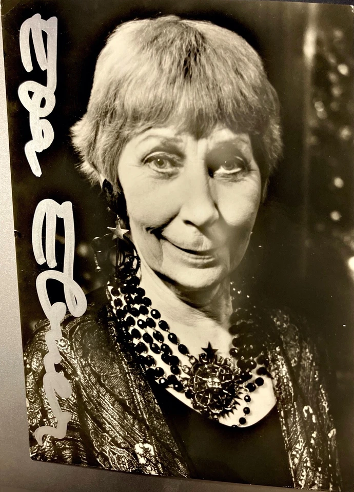 Autogramm Eva EBNER 2006 † Schauspielerin 1966 Winnetou 1998 Edgar Wallace 5 xyz - Bild 1 von 1