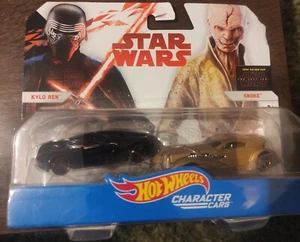 Coches personajes Mattel 2017 Kylo Ren & Snoke Star Wars Hot Wheels - Imagen 1 de 3