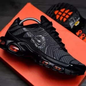 Nik TN Air Max Plus VARI MODELLI Taglia 38/39/40/41/42/43/44/45 - Foto 1 di 24