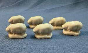 Lotto 6 statuine in miniatura Wade England Whimsies Red Rose Tea Farm PIG - Foto 1 di 5