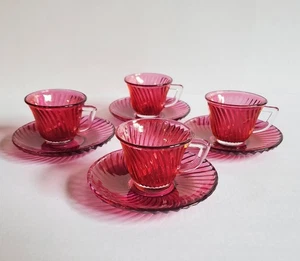 Federal Glass Diana Arándano Rubí Flash Remolino Juego de 4 Tazas Demitasse Platillos  - Imagen 1 de 19