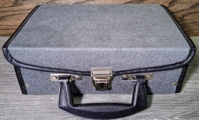 12x Maletín con cinta de casete gris imitación terciopelo vinilo años 80 vintage 🎧 Foto 1 de 4