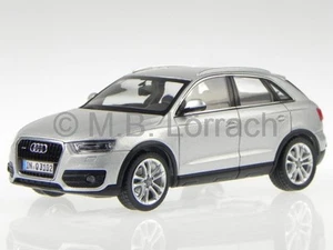 Audi Q3 eis silber Modellauto Herpa 1:43 - Bild 1 von 4