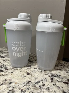 OATS NIGHT Mixer Flasche 2x Tassen Green Tab Shaker Haferflocken Classic Original  - Bild 1 von 1
