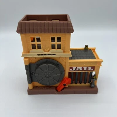 2006 Mattel Matchbox Bank Robbery Jail Car Playset Action for Die-cast Cars - Image 1 of 4