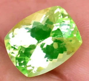 9.90 Ct Natural Green Peridot Cushion Shape VVS Pak Gemstone AGL Certified - Picture 1 of 7