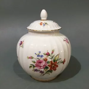 Royal Worcester Bone China “ Whitley Garden “ Ginger Jar - Picture 1 of 7