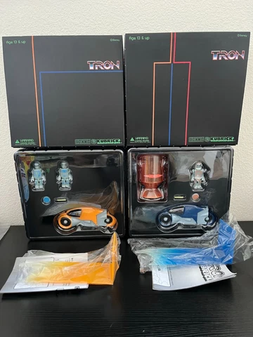 TRON YORI SARK MCP LIGHT CYCLE SET A + D SARK BLUE  MEDICOM TOY FIGURE KUBRICK Cover