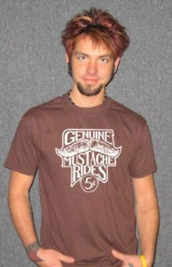 Camiseta Mustache Rides Genuina - Divertida Humor Retro Vintage - Imagen 1 de 19