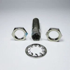 872C-D3NP12-D4 Proximity Sensor for Allen Bradley 10~30VDC 200mA - Picture 1 of 5