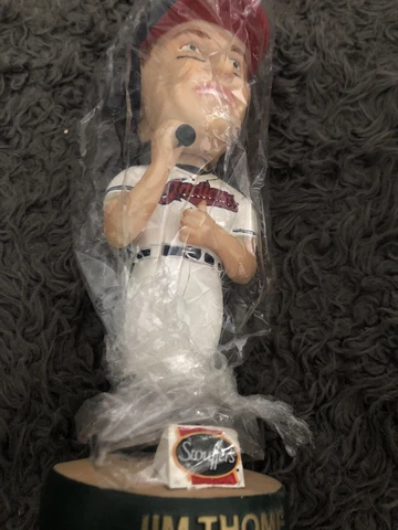 Limited Edition 2002 Cleveland Indians JIM THOME Home Run Leader Bobblehead Cover