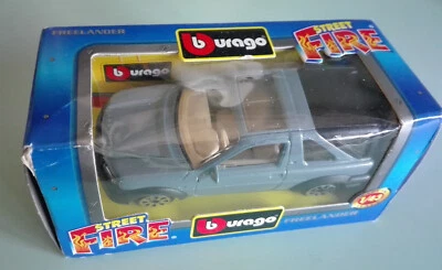Burago 1/43 - Land Rover Freelander closed - Immagine 1 di 4