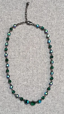 Collar Givenchy Pistola Metal con Estrás AB Verde Azul 18" Foto 1 de 4