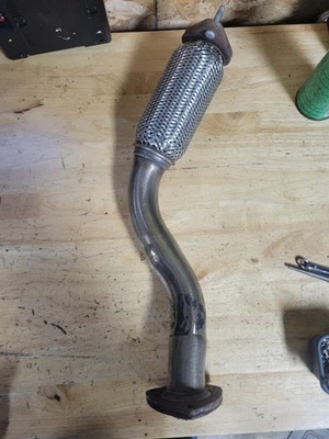 Tubo coletor de escape GM OE 2004-2008 Chevrolet Malibu 4 cilindros 2.2L 15252461 - Imagem 1 de 4