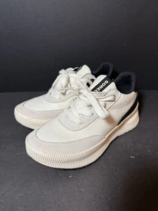 Sorel Out N About III wasserdichte Damen-Sneaker City schwarz-weiß Größe 6,5 - Bild 1 von 10