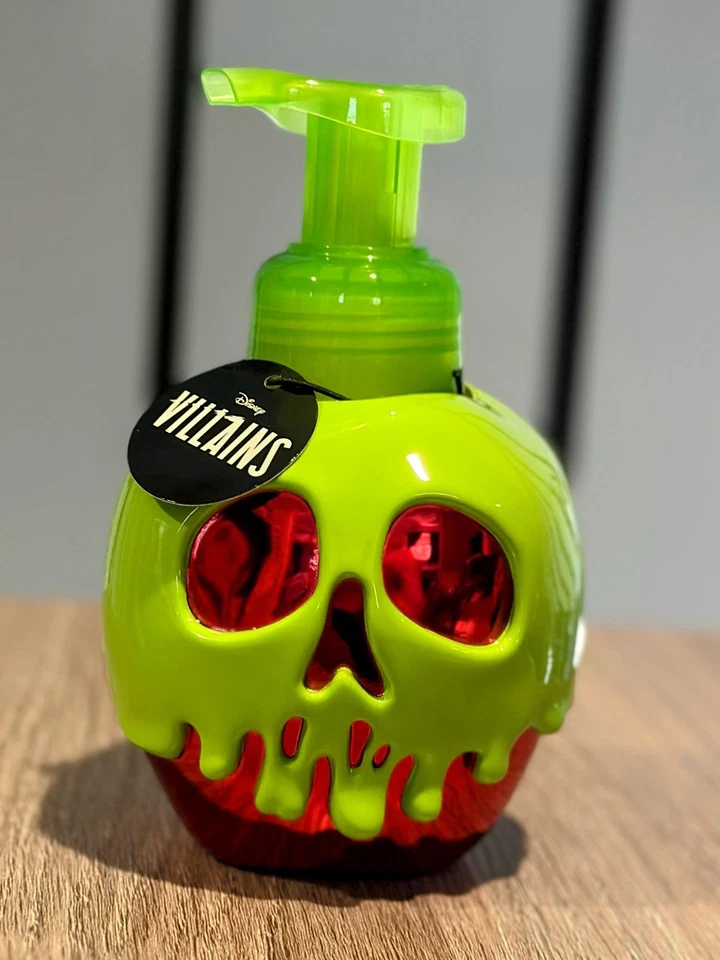 NEW Evil Queen Poison Apple DISNEY VILLAINS Soap Dispenser Bath & Body Works - Image 1 of 1