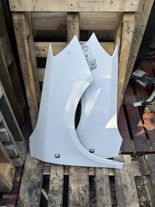 Skoda Fabia Front Right Wing 2007-2015 In White - Picture 1 of 1