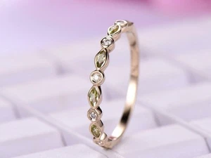 Marquise Cut Simulated Green Peridot Wedding Band Ring 14k Rose Gold Plated - Bild 1 von 7