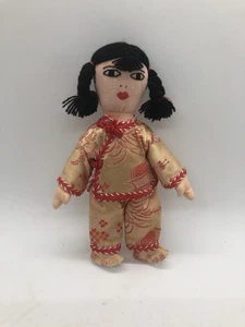 Muñeca niña tela china Hong Kong vintage hecha a mano ropa tradicional 6,5 pulgadas - Imagen 1 de 7