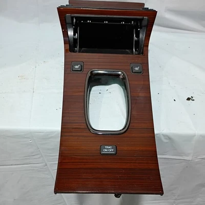 Cadillac Seville STS SLS 1998-2003 bisel de cambio con asientos térmicos e interruptor TRAC Foto 1 de 4