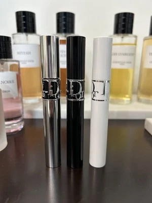 Diorshow + Iconic Overcurl Marcara + Maximizer 4D Dior Makeup Bundle ALL THREE - Image 1 of 4