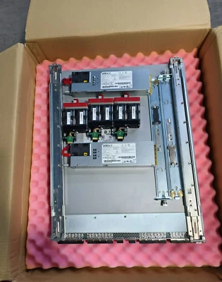 NEW Arista DCS-7280CR3MK-32D4S-F  with Rail kits& Rack ears with 1 year warranty - Image 1 of 4